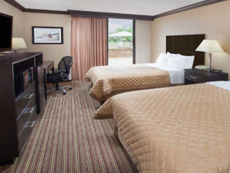 Wyndham Garden Schaumburg Chicago Northwest Hotel Eksteriør billede
